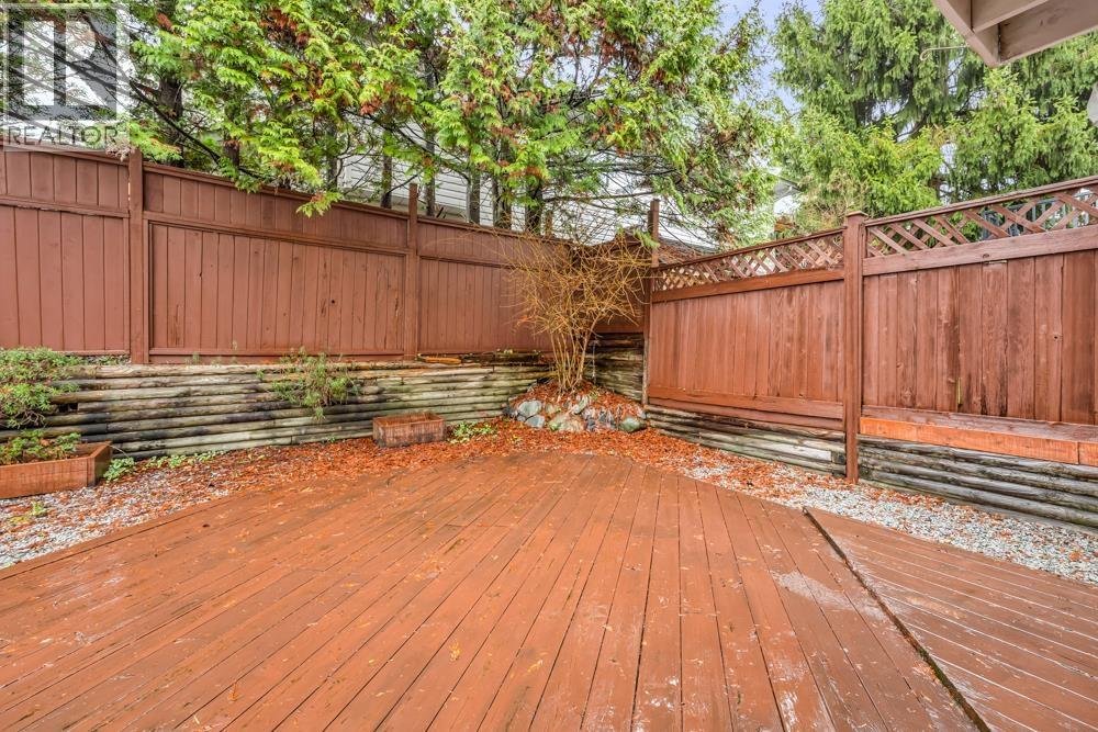 Ground Level 1289 LINCOLN DRIVE - Photo 17