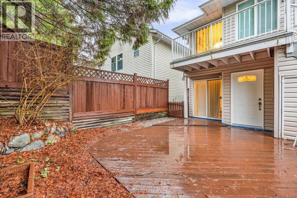 Ground Level 1289 LINCOLN DRIVE - Photo 18