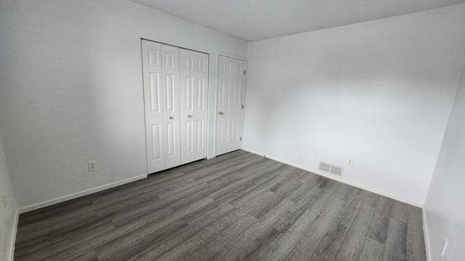 Grant Avenue - Photo 2