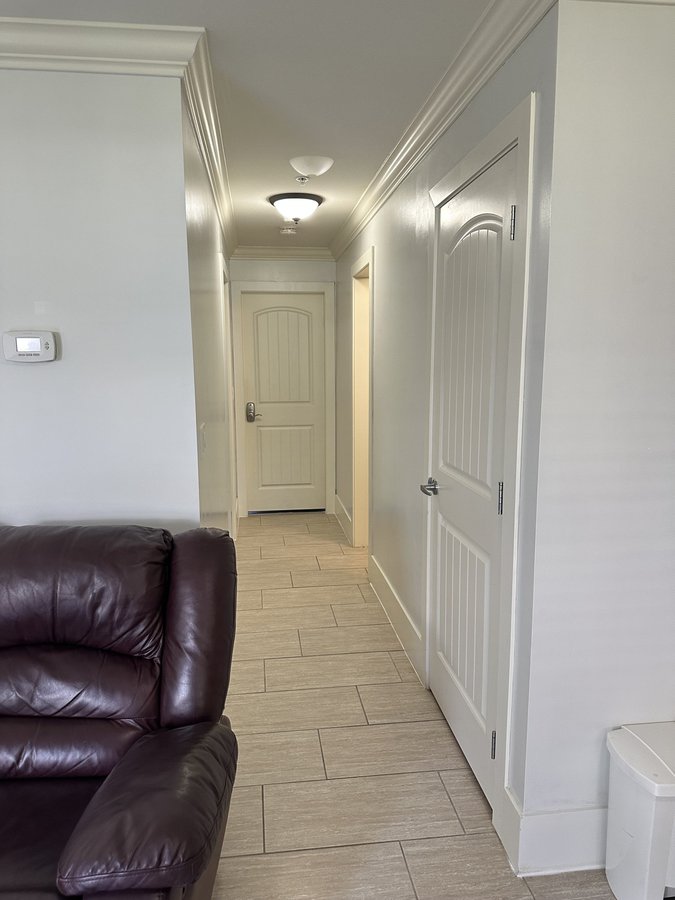 1723 Dorset Avenue - Photo 4