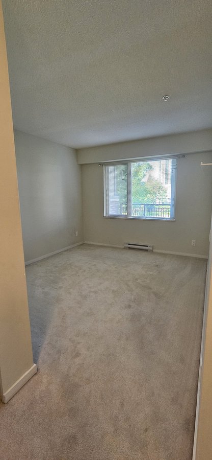1128 Kensal Place - Photo 11