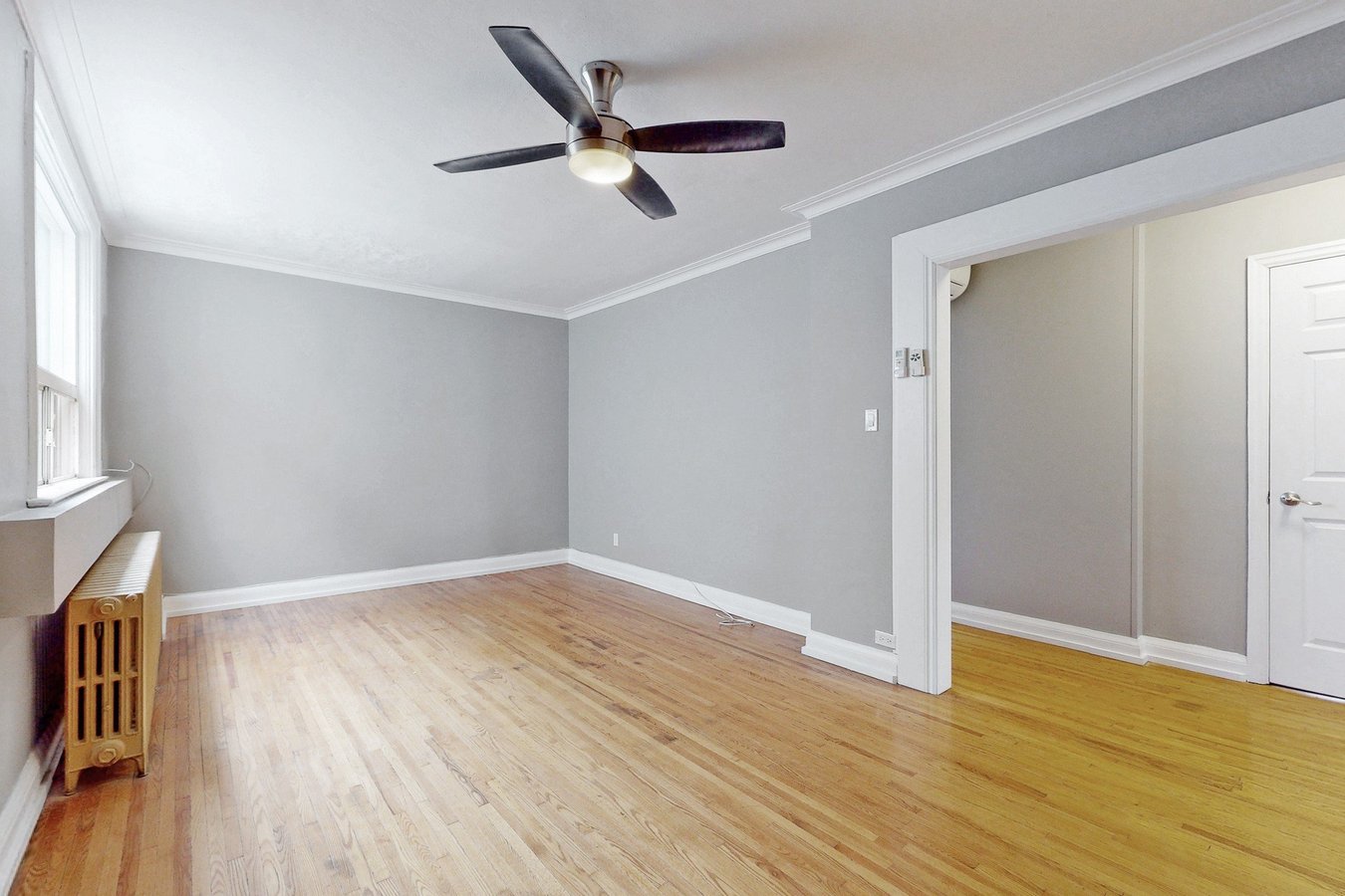 255 Lakeshore Road East - Photo 6