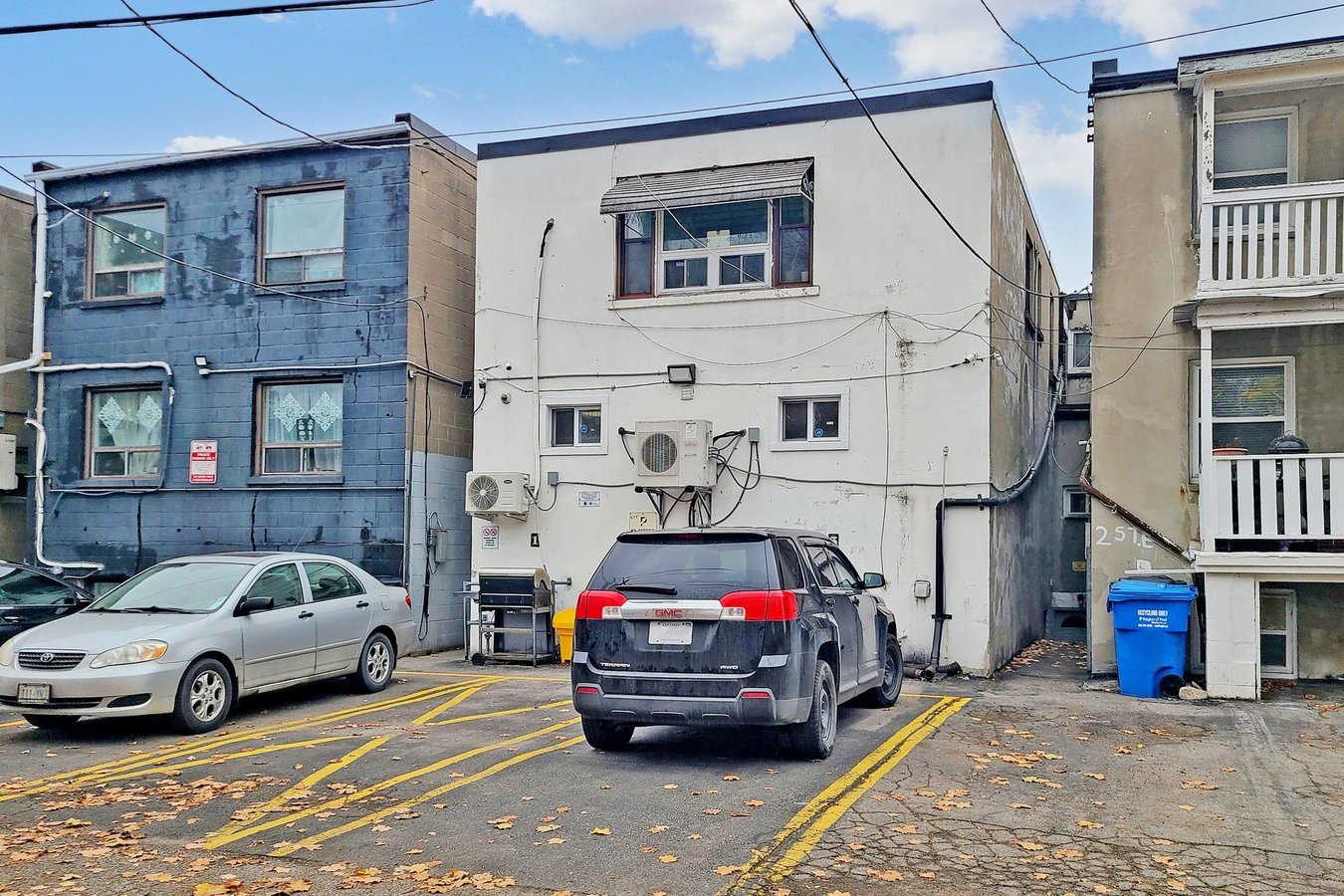 255 Lakeshore Road East - Photo 5