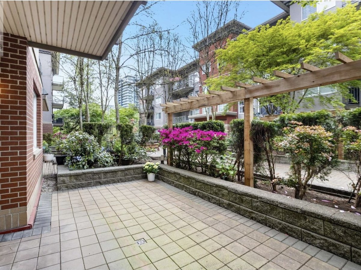 3250 Saint Johns Street - Photo 4