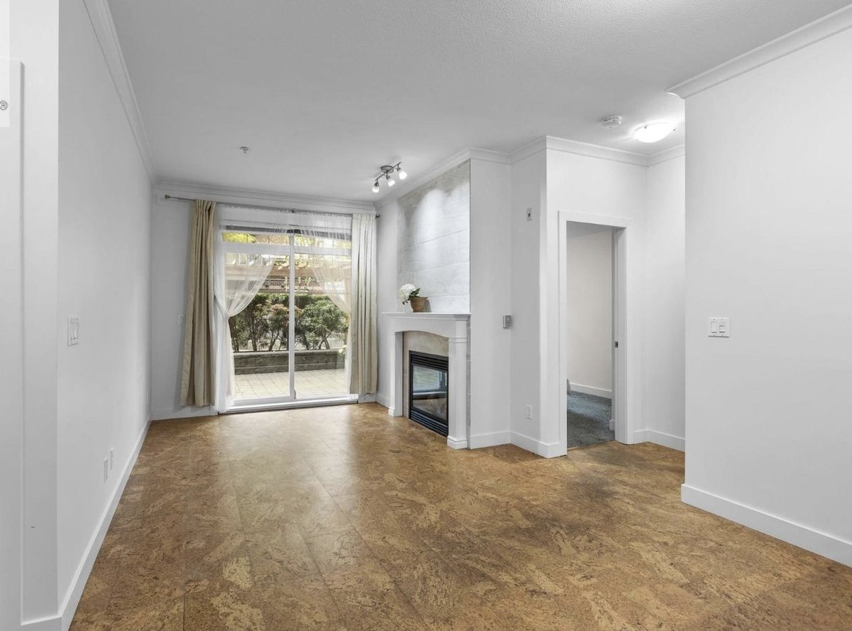3250 Saint Johns Street - Photo 6