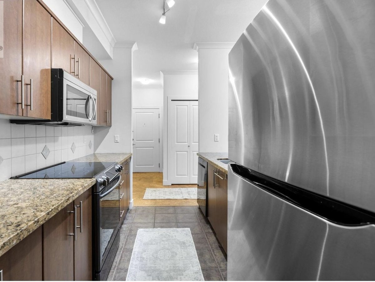 3250 Saint Johns Street - Photo 11