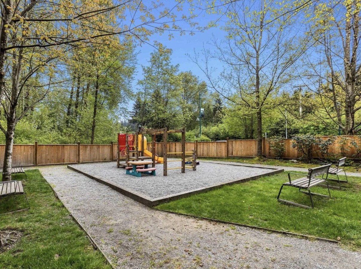 3250 Saint Johns Street - Photo 20