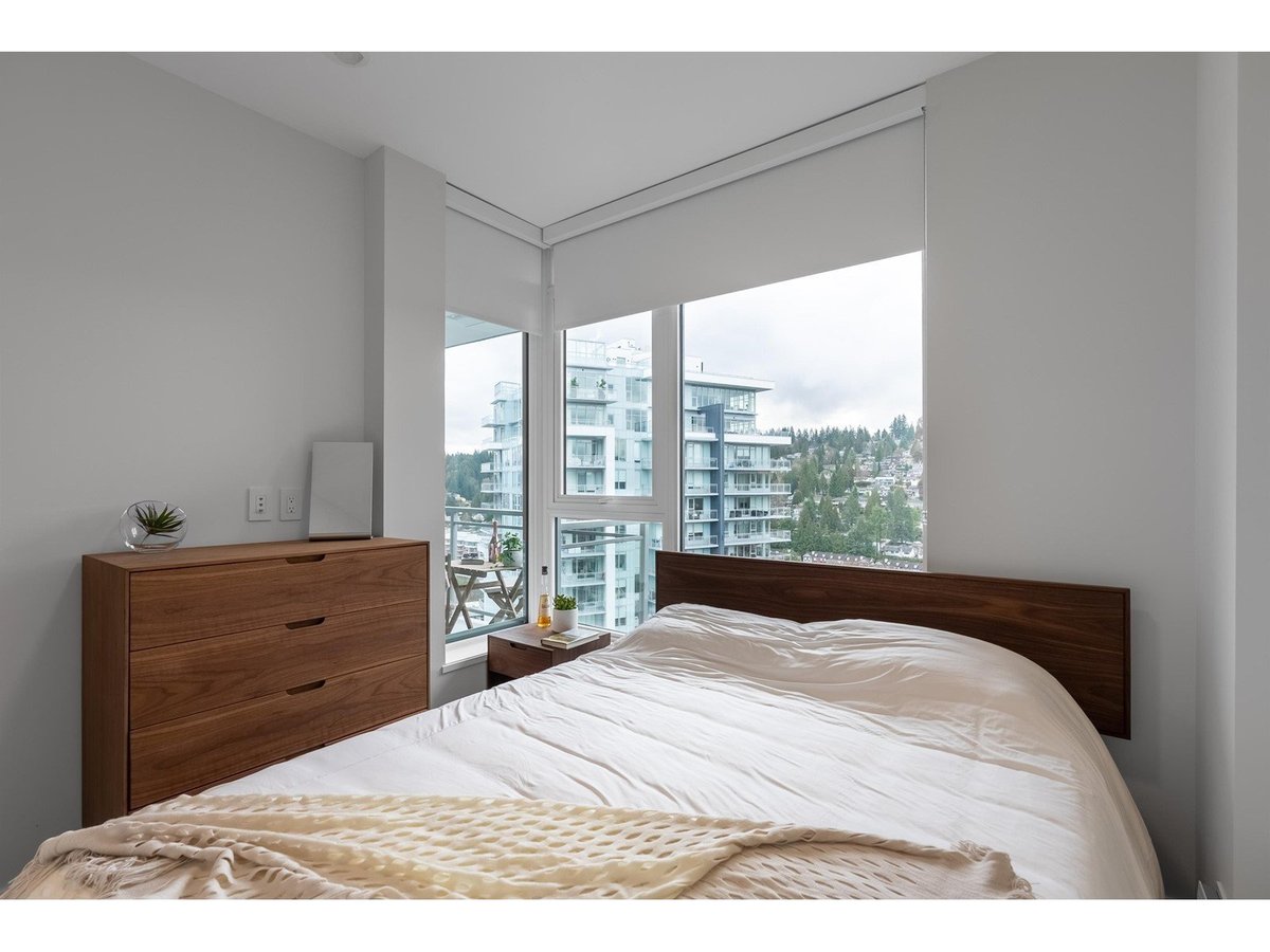 305 Morrissey Road - Photo 11