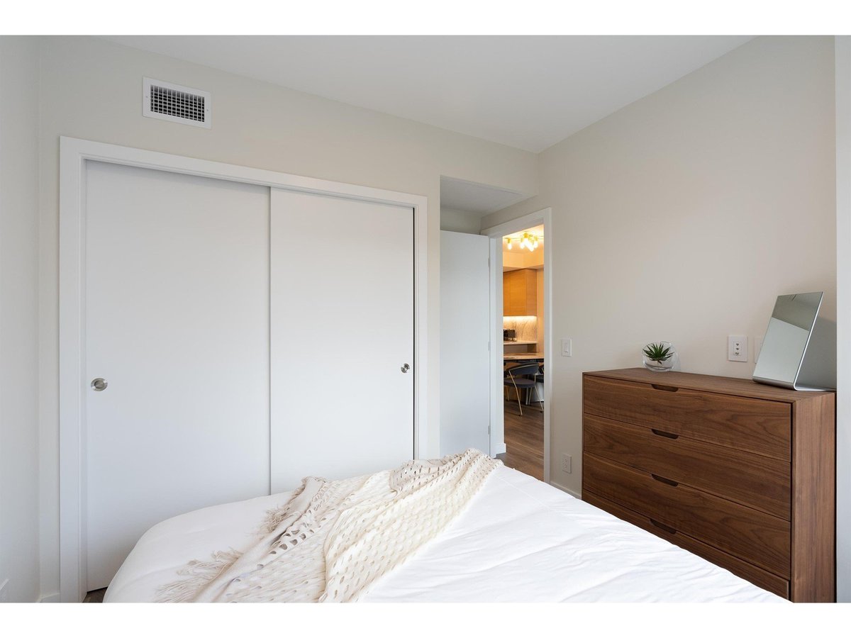 305 Morrissey Road - Photo 13