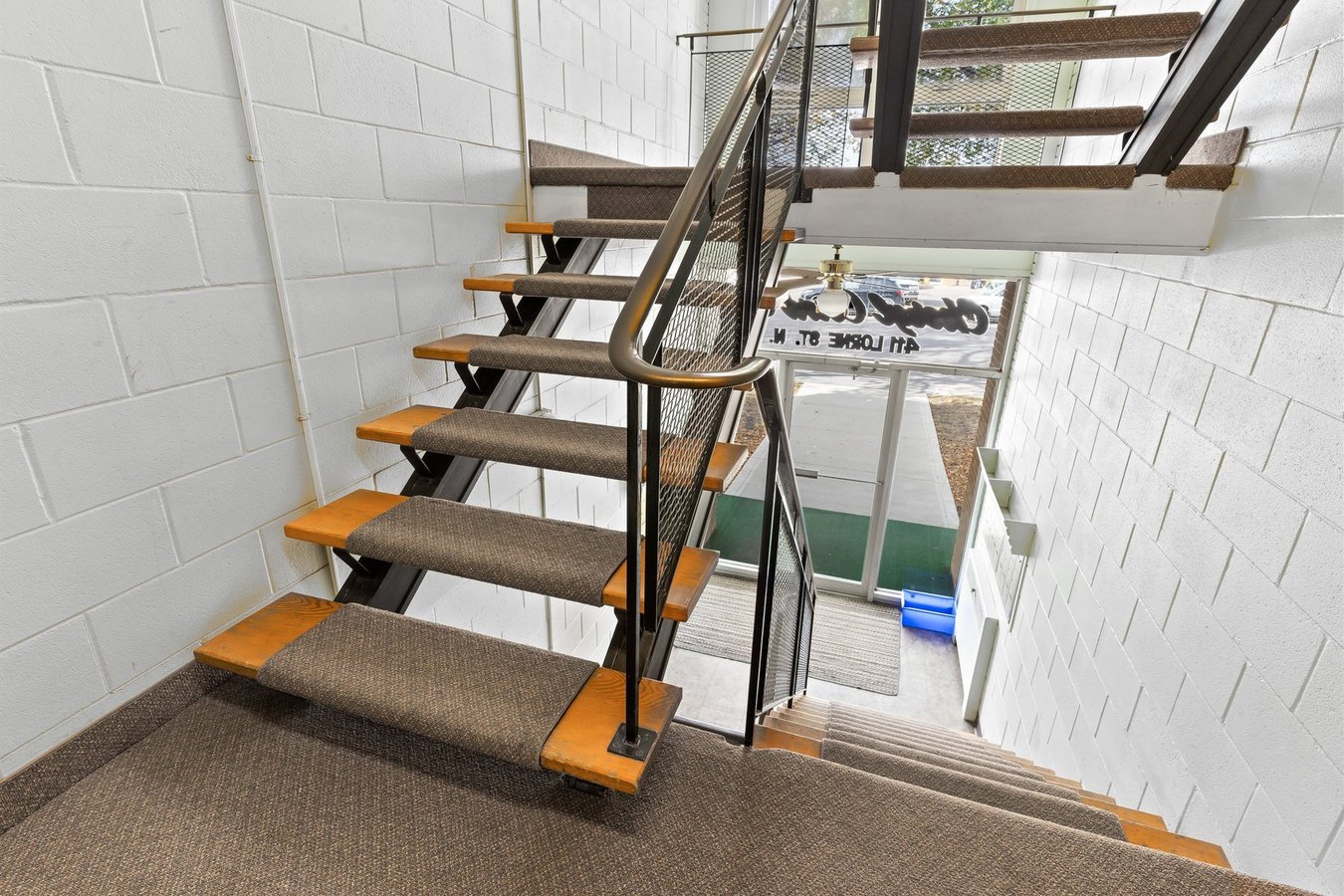 2250 7 Avenue North - Photo 9