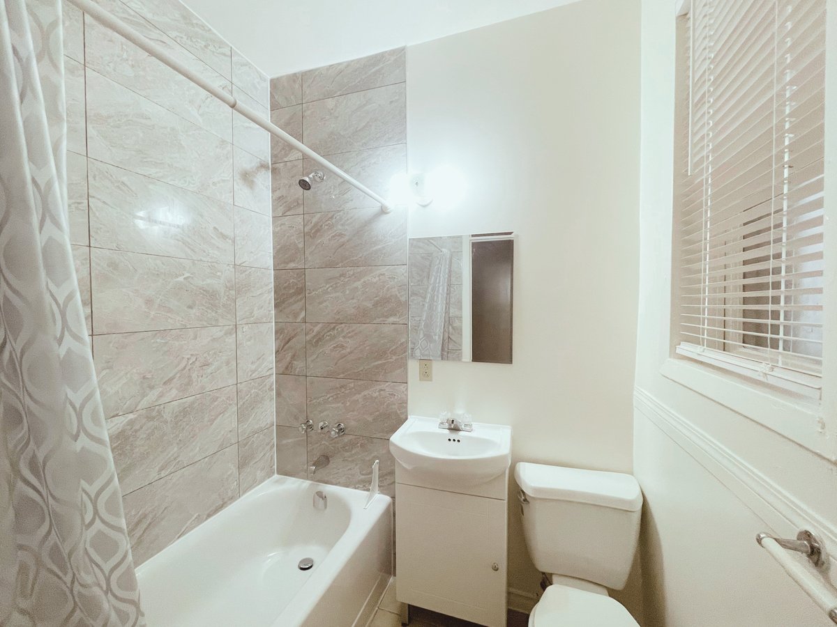 1503 Victoria Avenue - Photo 9