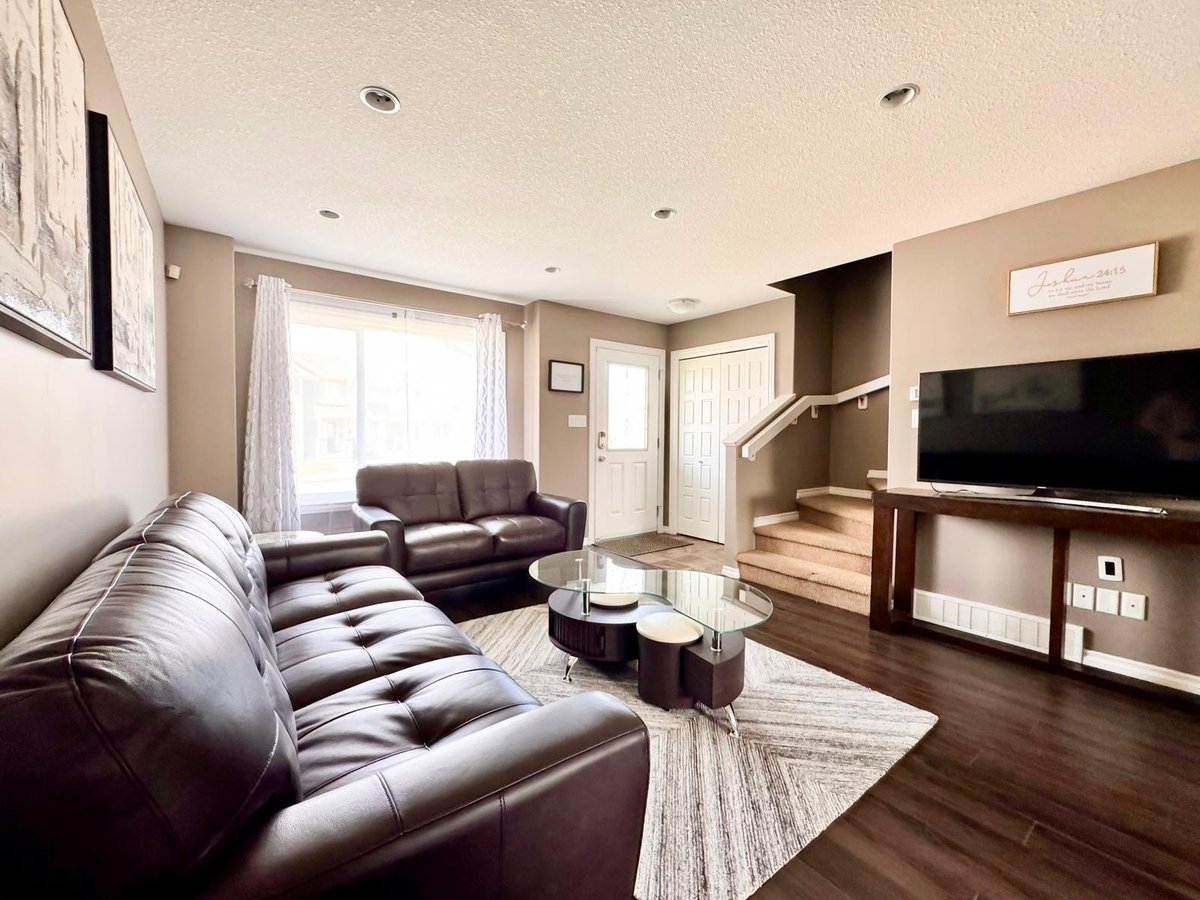 5257 Jim Cairns Boulevard - Photo 3