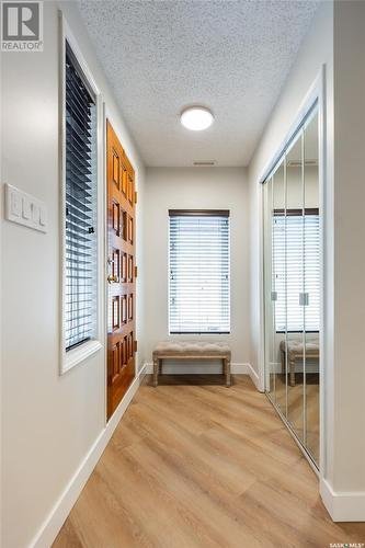 2338 Assiniboine Avenue East - Photo 2