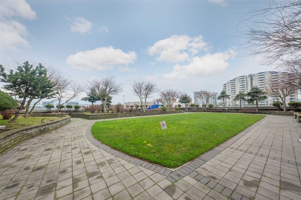 7888 Saba Road - Photo 10