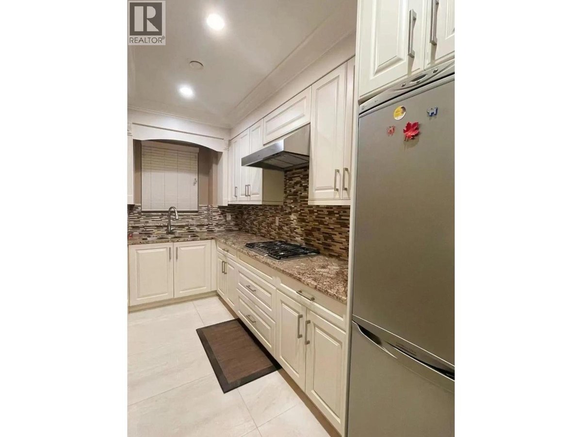 8860 MINLER RD - Photo 6