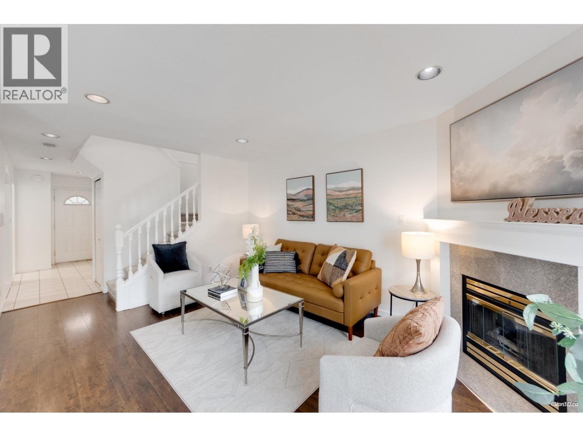 10795 NO 2 RD RICHMOND - Photo 2
