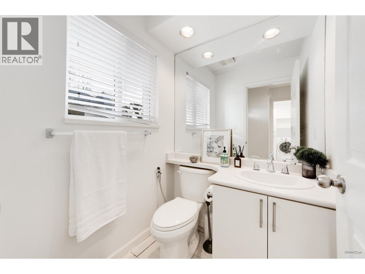 10795 NO 2 RD RICHMOND - Photo 12