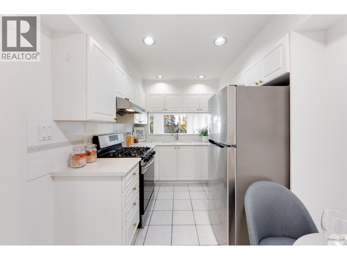 10795 NO 2 RD RICHMOND - Photo 14