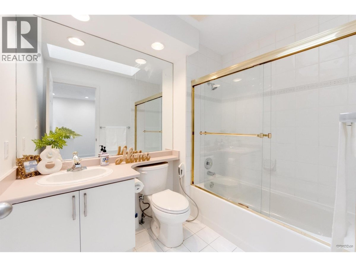 10795 NO 2 RD RICHMOND - Photo 17