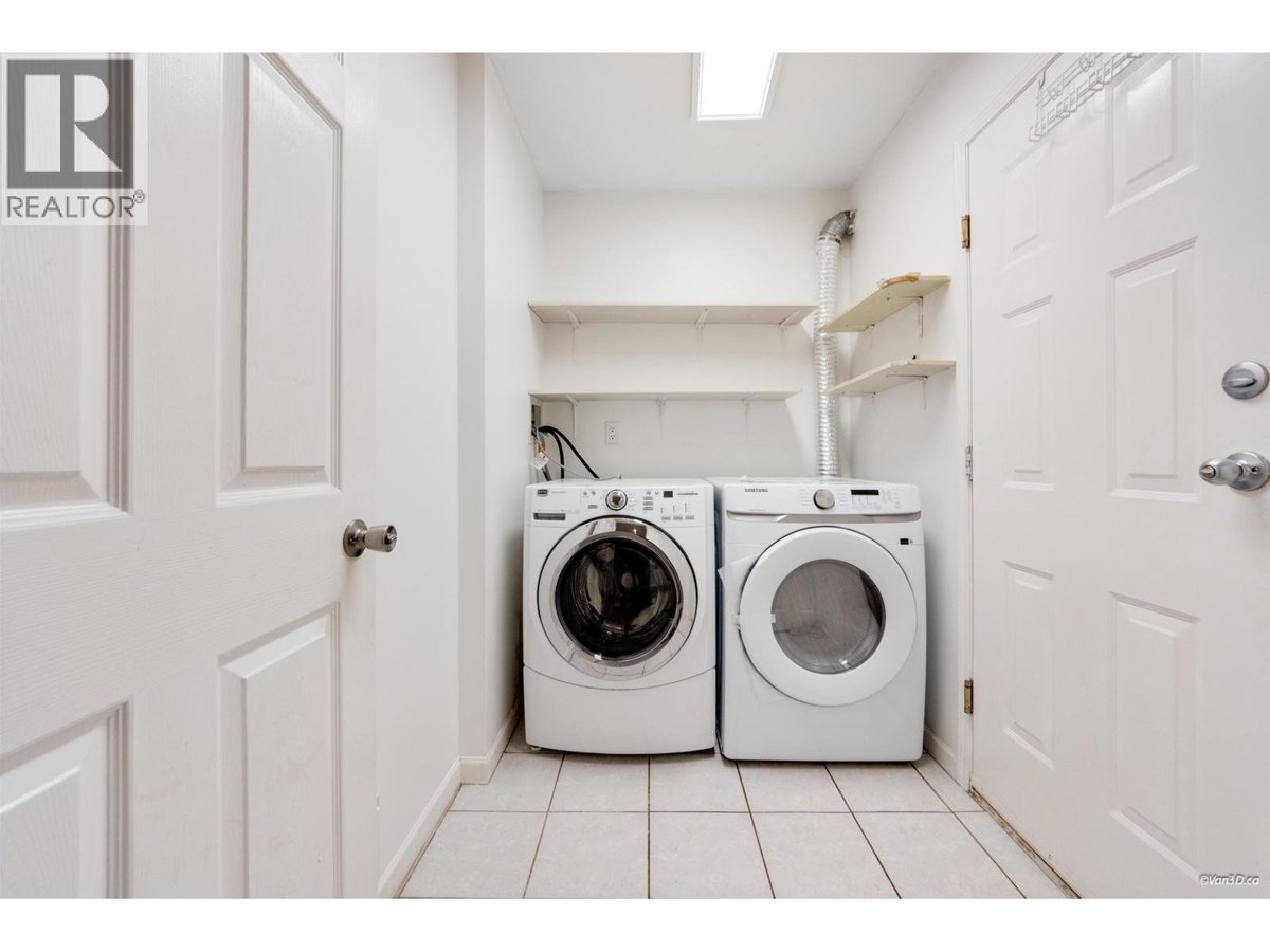10795 NO 2 RD RICHMOND - Photo 19
