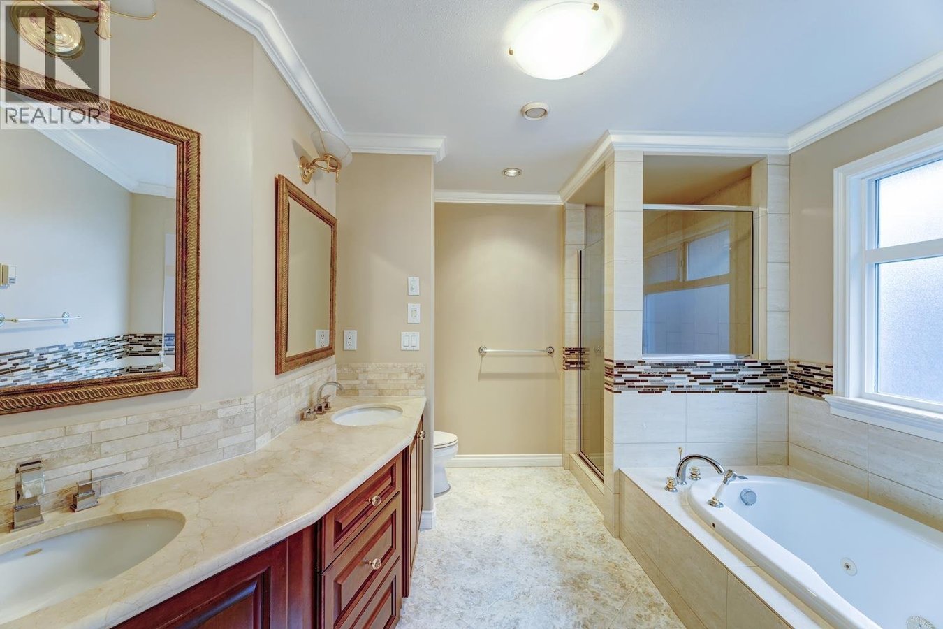 7988 7988 SUNNYHOLME CRESCENT - Photo 13