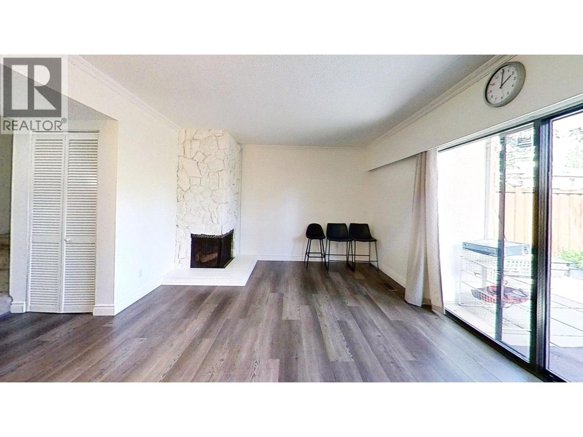 3XX 9411 GLENDOWER DRIVE - Photo 2