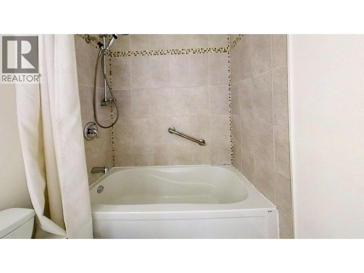 3XX 9411 GLENDOWER DRIVE - Photo 8