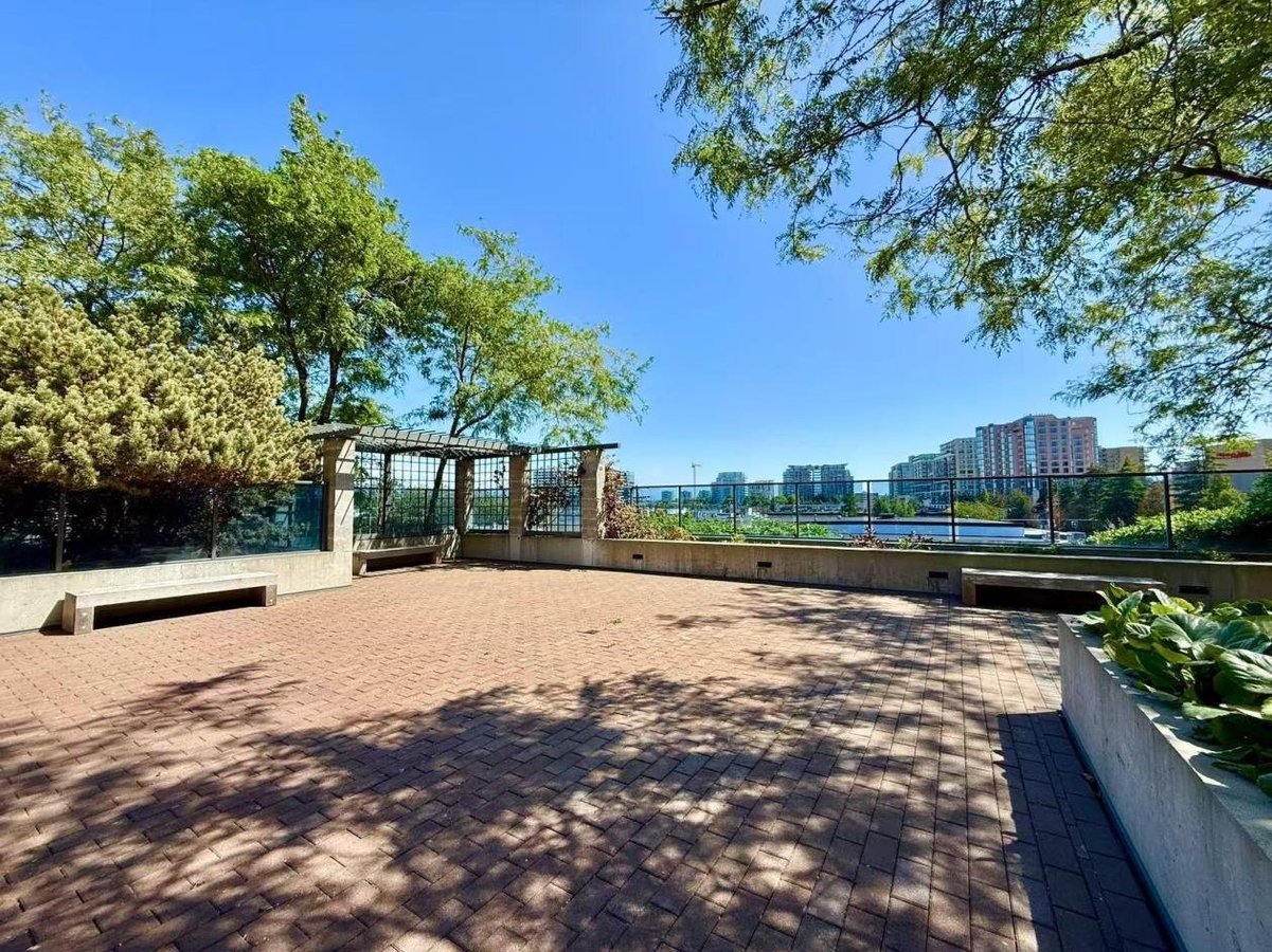 7117 Elmbridge Way - Photo 9