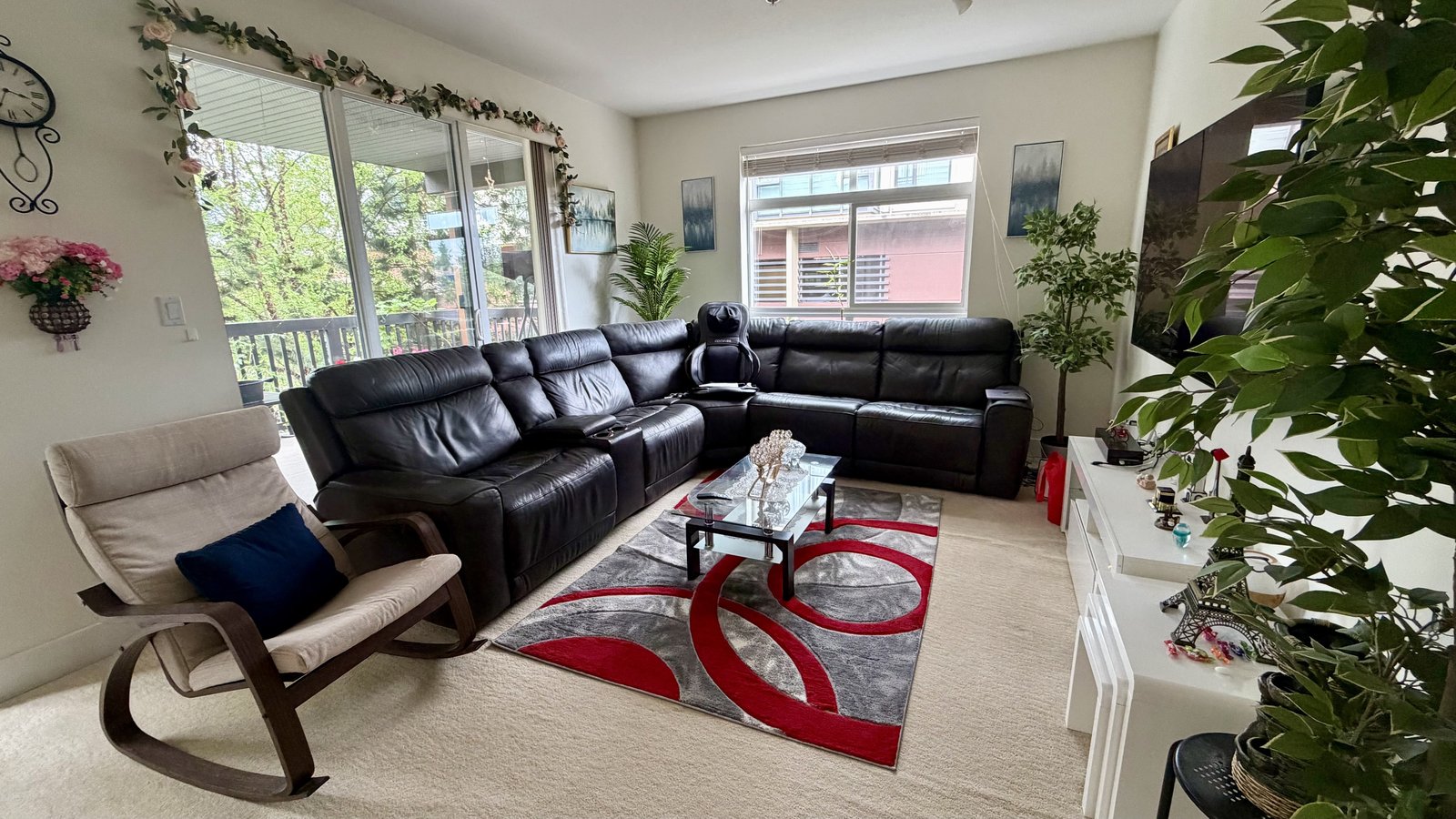6033 Katsura Street - Photo 4