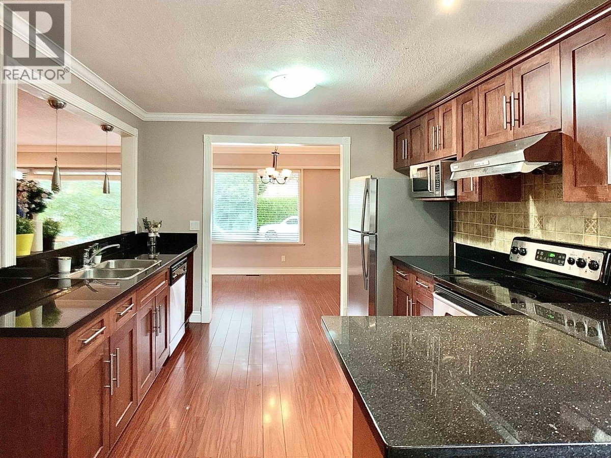 8540 WAGNER DRIVE - Photo 1