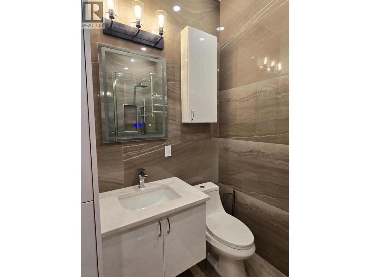 Suite 3431 LAMOND AVENUE - Photo 16