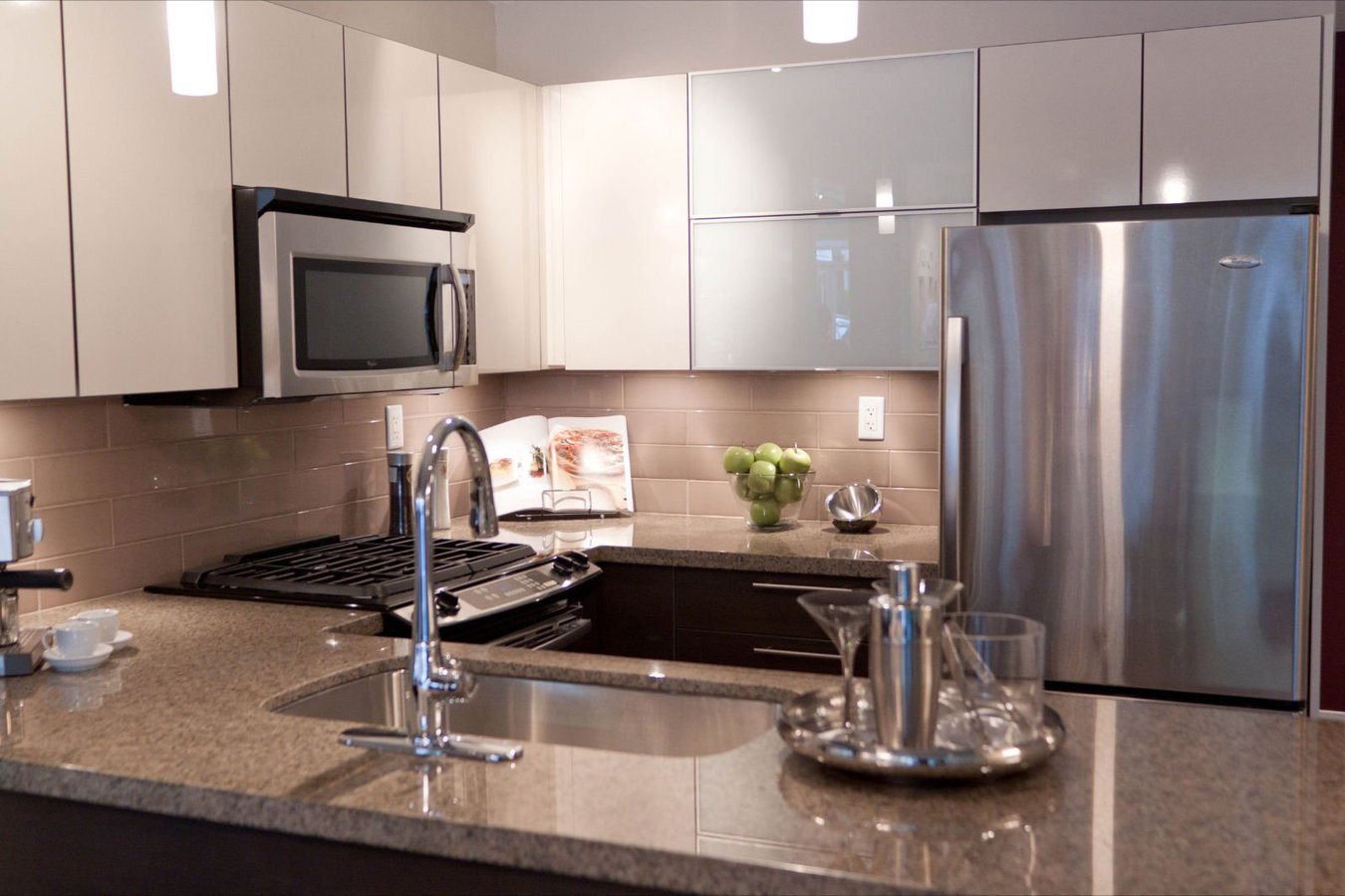 6733 Buswell Street - Photo 2