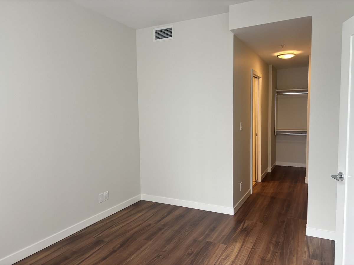 3328 Carscallen Road - Photo 9