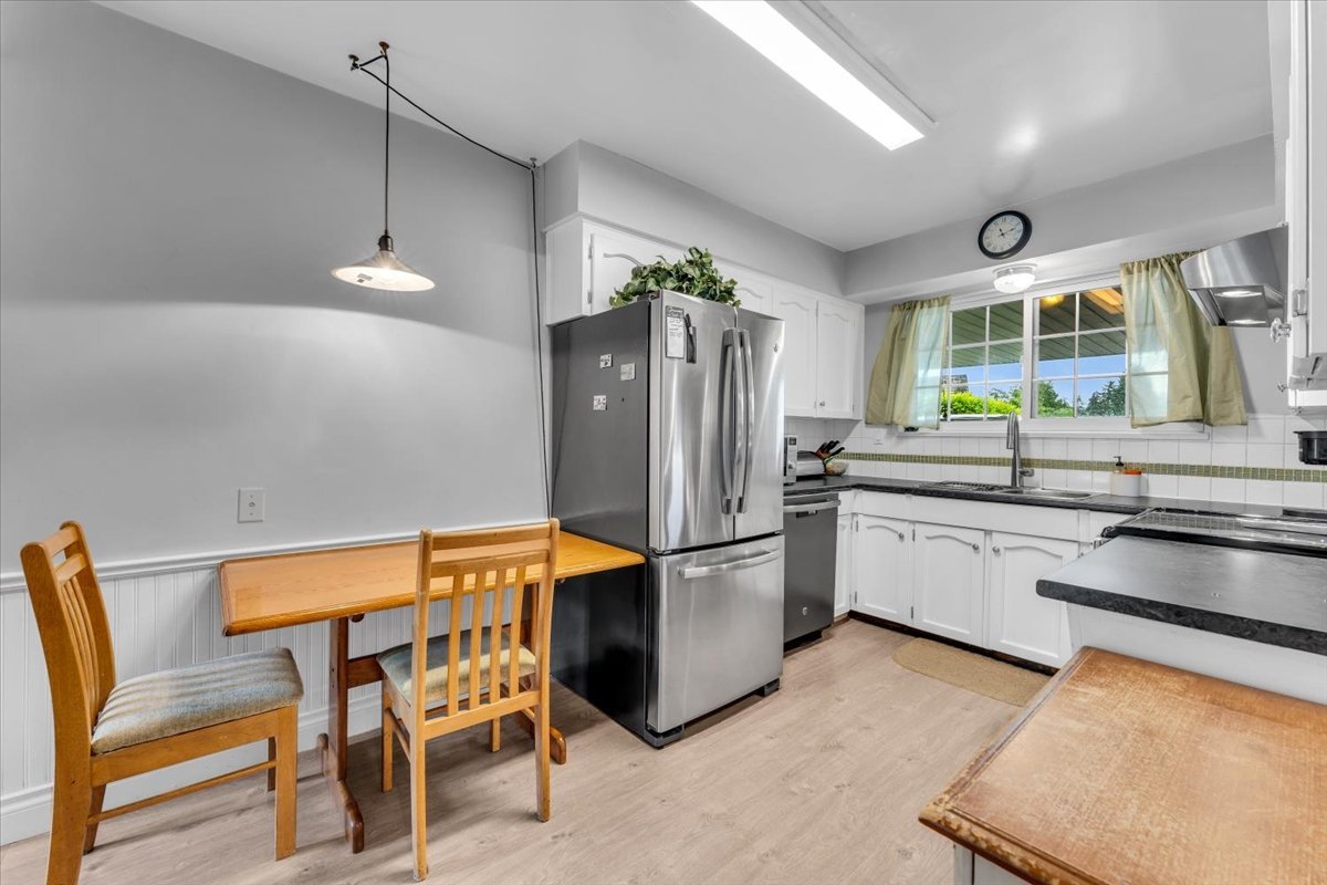 9231 Ryan Crescent - Photo 7