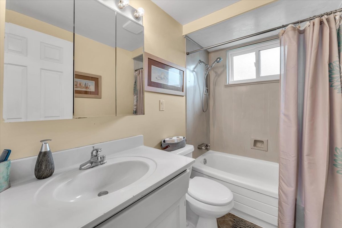 9231 Ryan Crescent - Photo 16