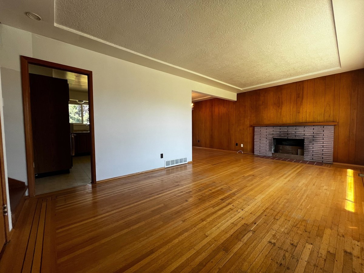 3591 Ullsmore Avenue - Photo 4