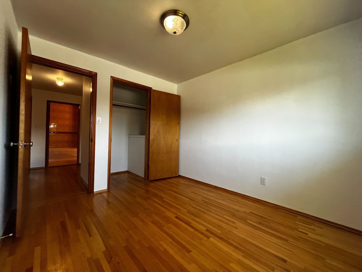 3591 Ullsmore Avenue - Photo 14