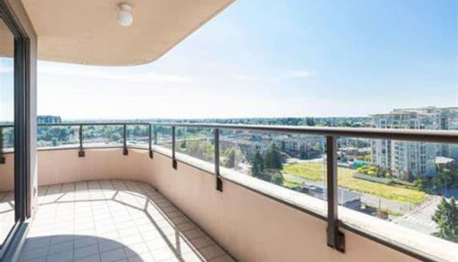 Snapshot of Luxury High-Rise Rentals In Richmond