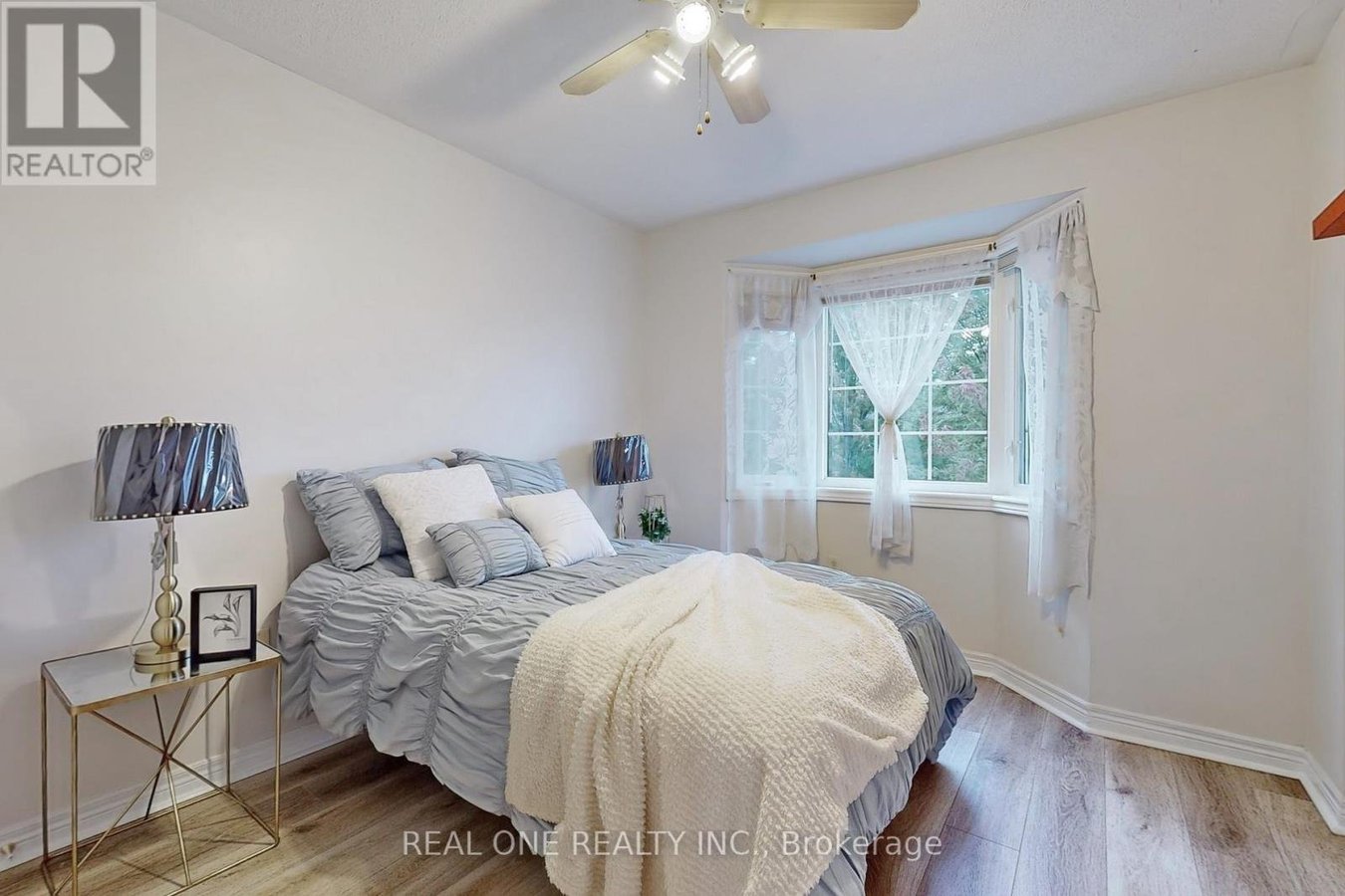 19 LONGWOOD AVENUE S - Photo 18