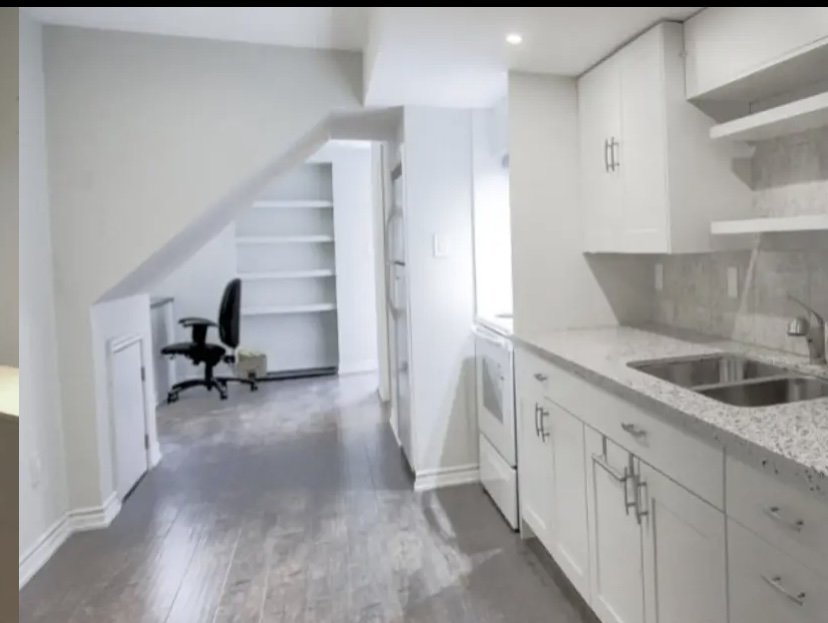 155 Rideau Drive - Photo 2