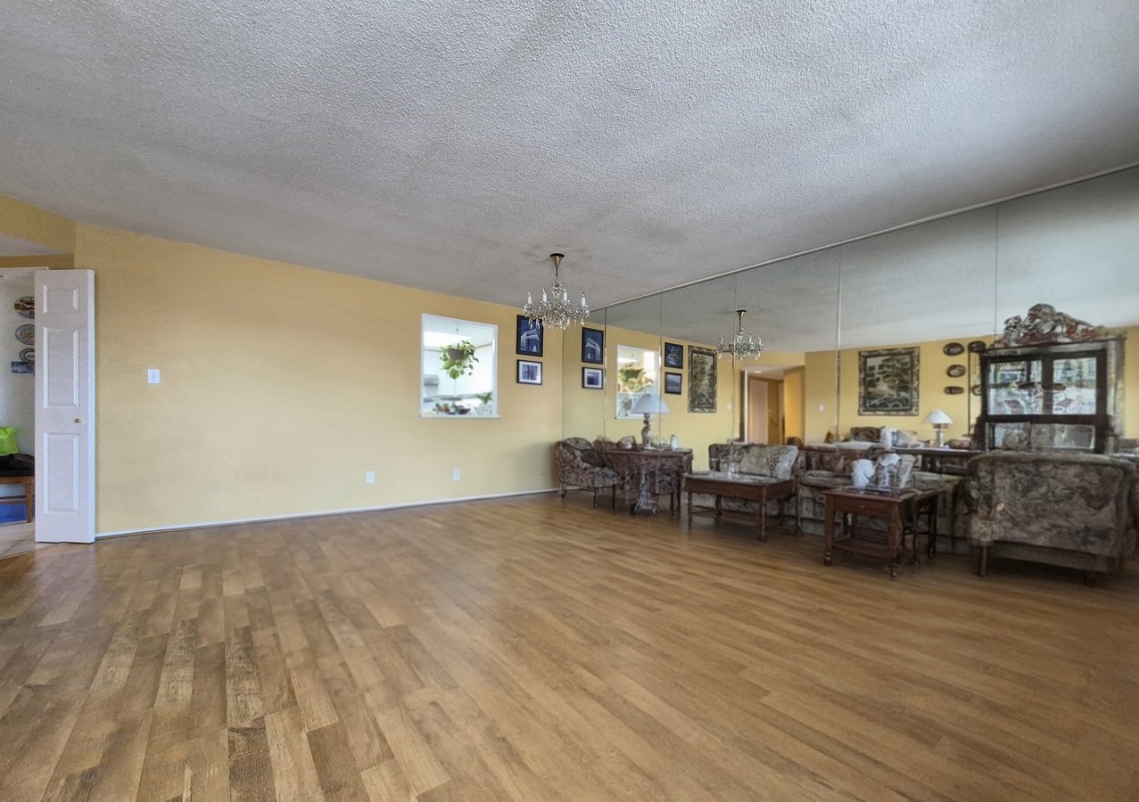 20 Baif Boulevard - Photo 12