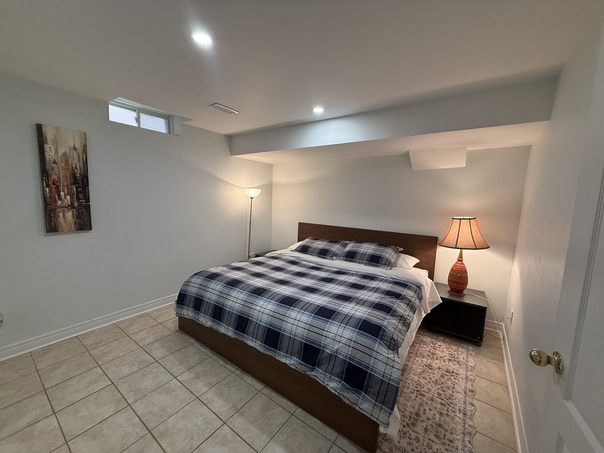 4 Aladdin Crescent - Photo 9