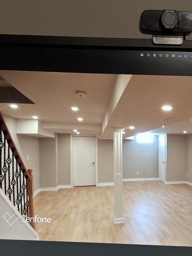 240 Bantry Avenue - Photo 5