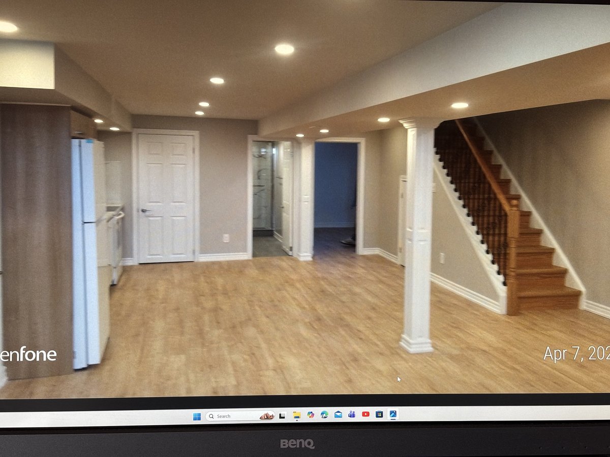 240 Bantry Avenue - Photo 16