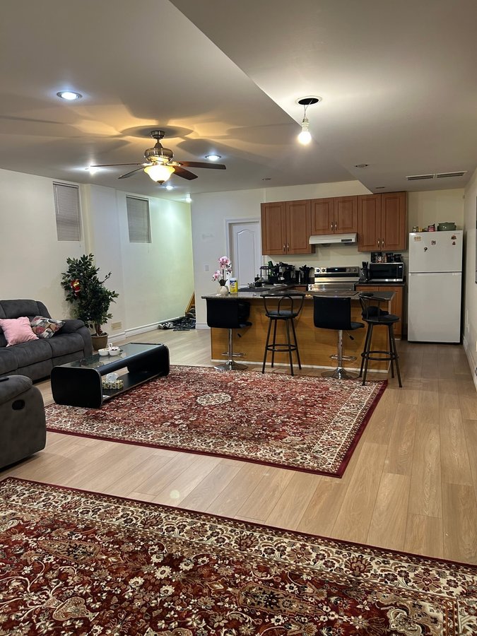 116 Leyburn Avenue - Photo 1