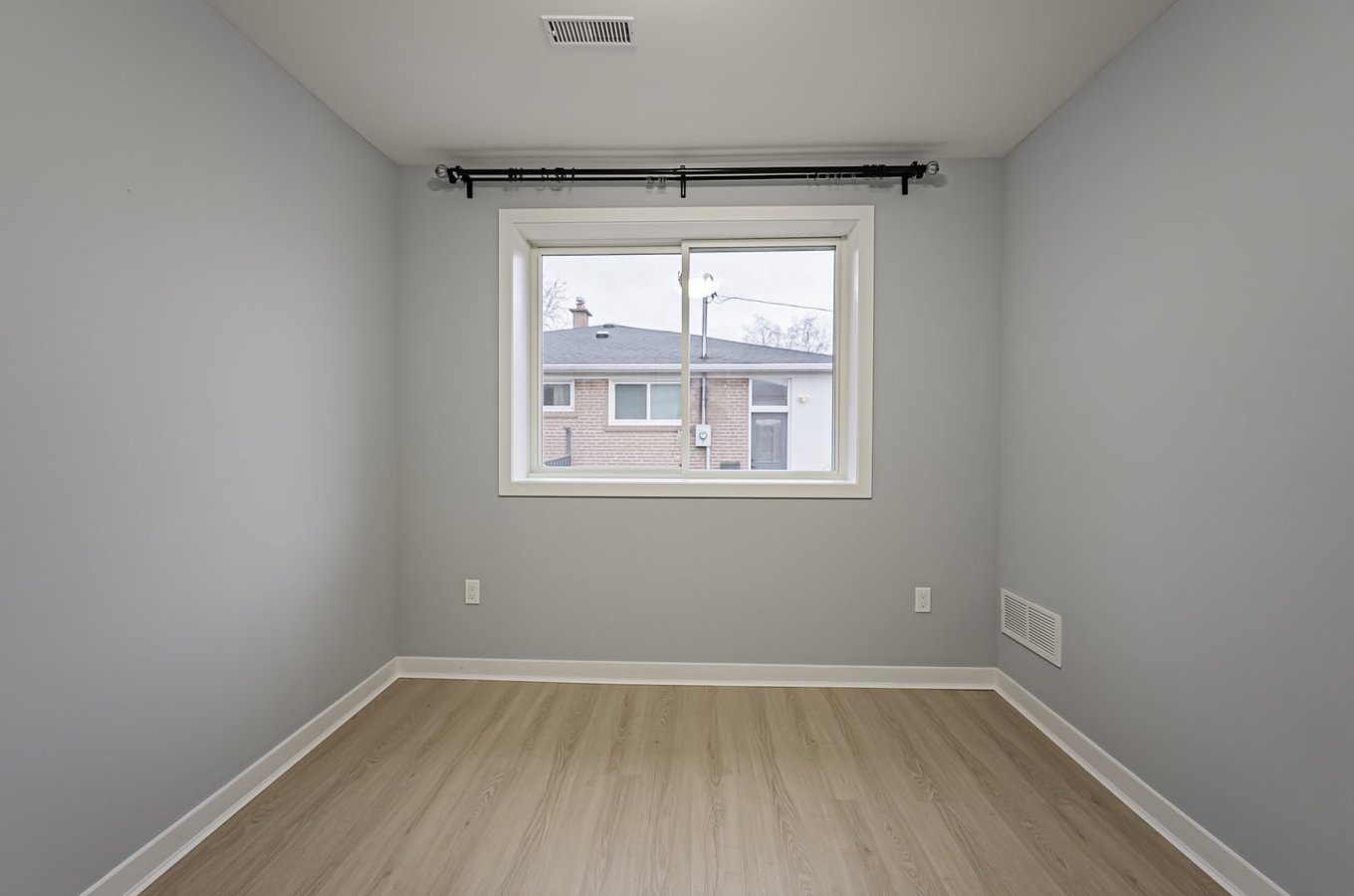 250 Beechy Drive - Photo 8