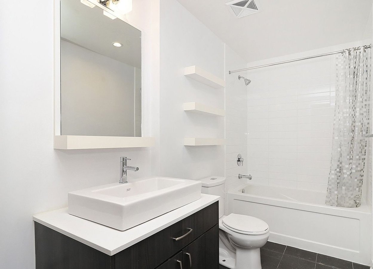 9205 Yonge Street - Photo 9