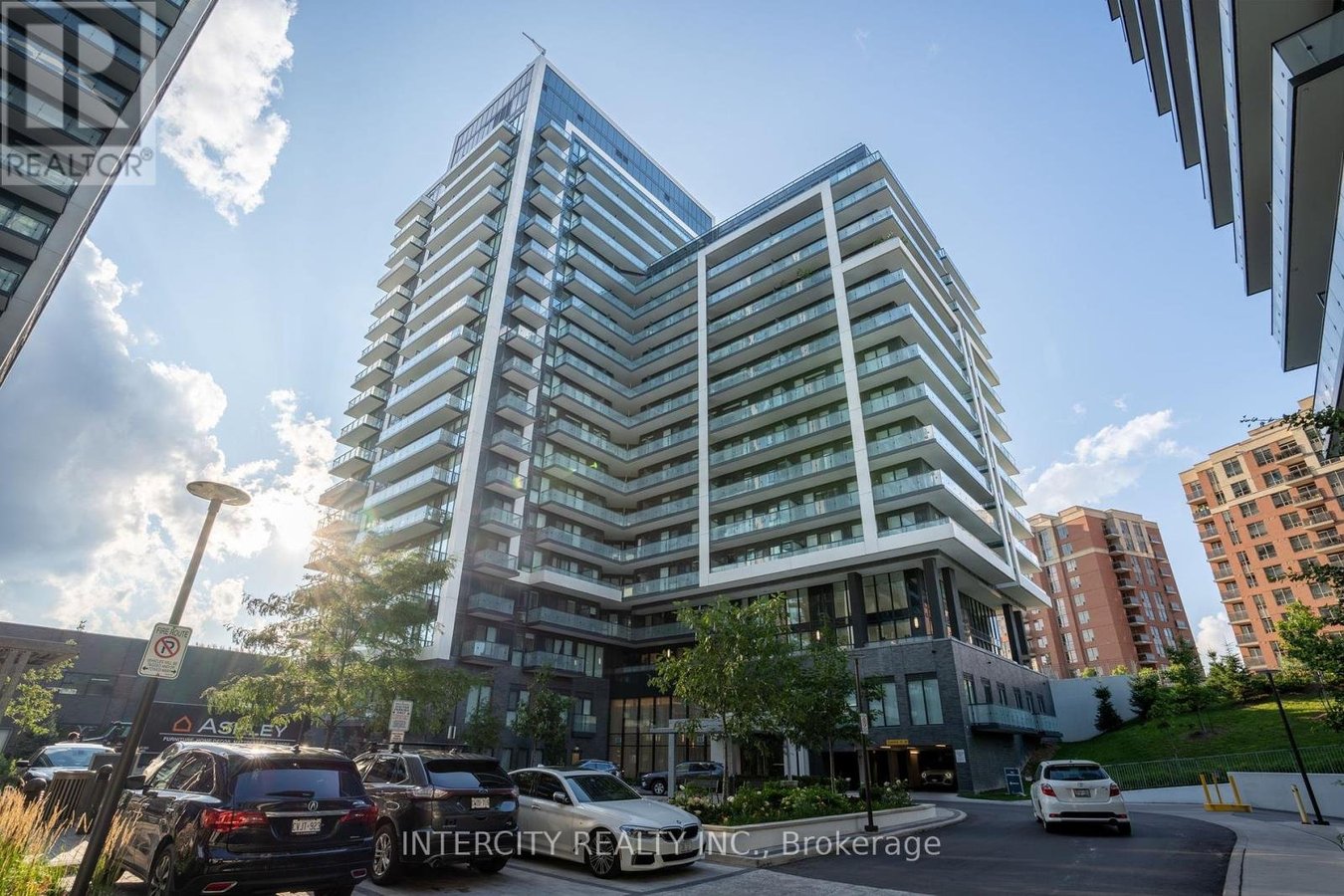 Richmond Hill ON Apartments, Lofts and Condos for Rent