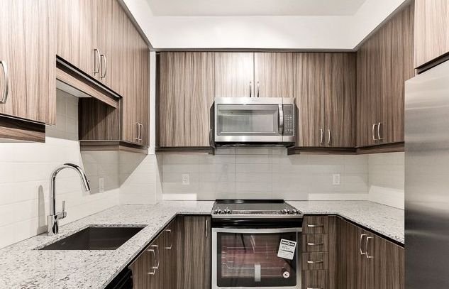 9205 Yonge Street - Photo 3