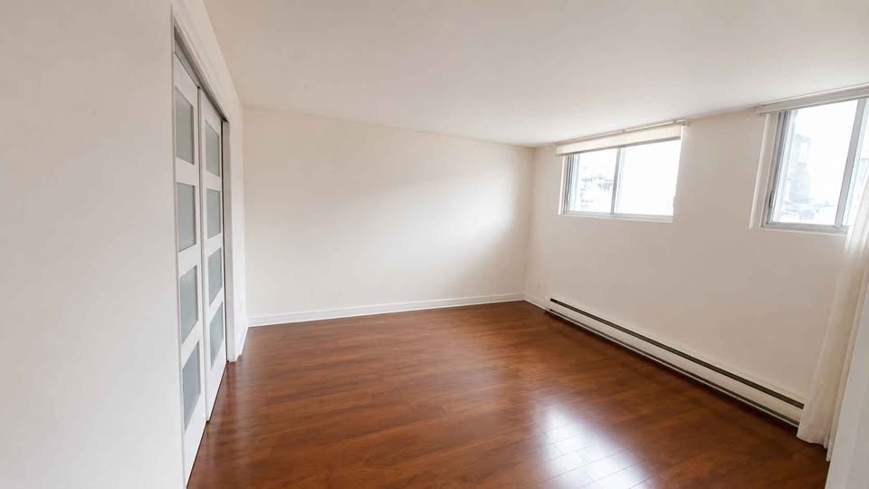6555 28e Avenue - Photo 1